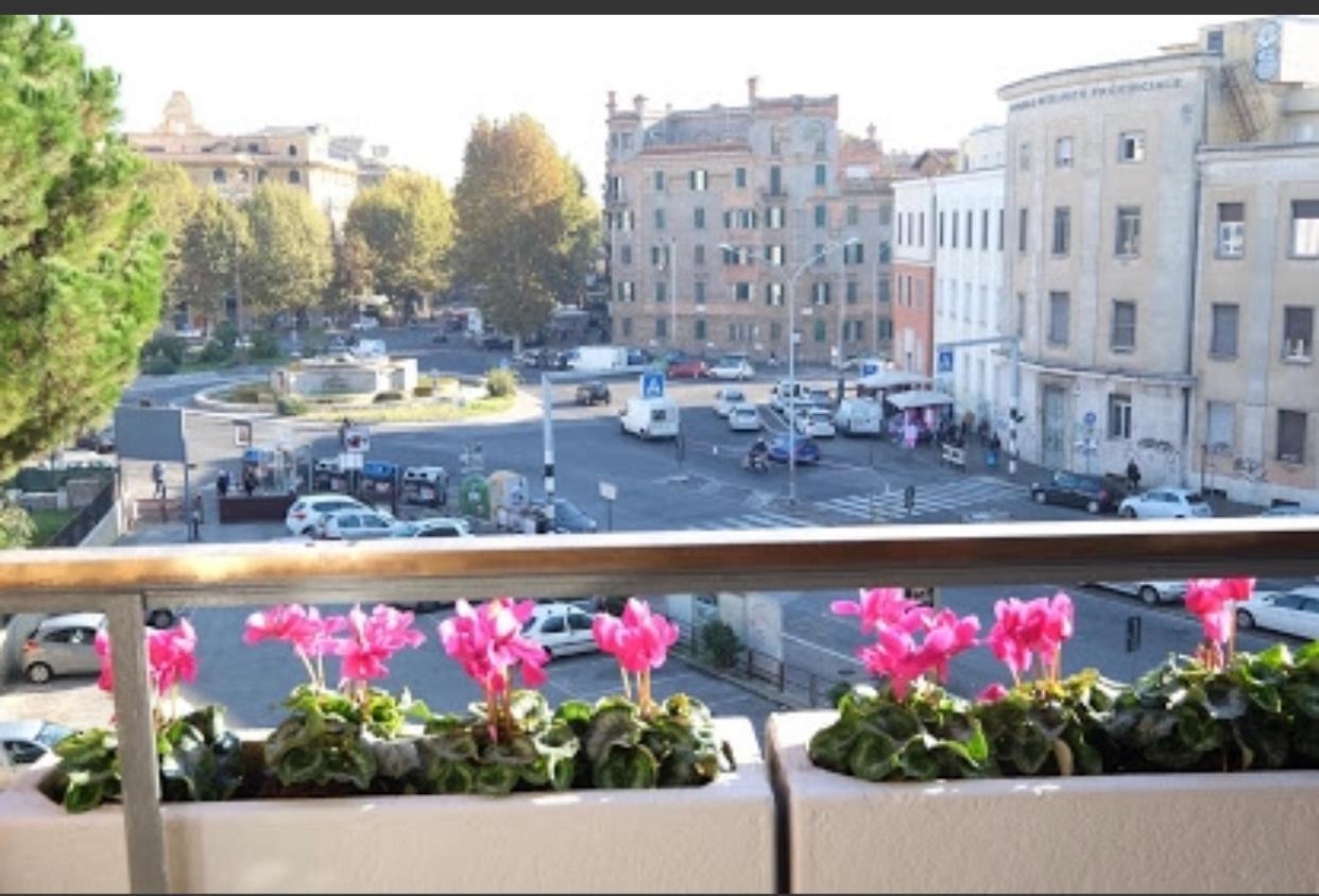 Fiore Vaticano B&B Rome Extérieur photo